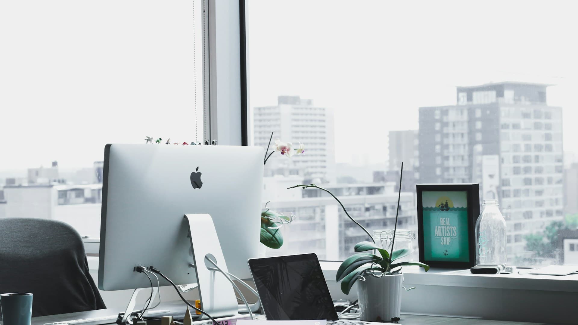 Virtual Office in Las Vegas at Muze Office Las Vegas — 6860 Bermuda Rd, Suite 200, Las Vegas, NV